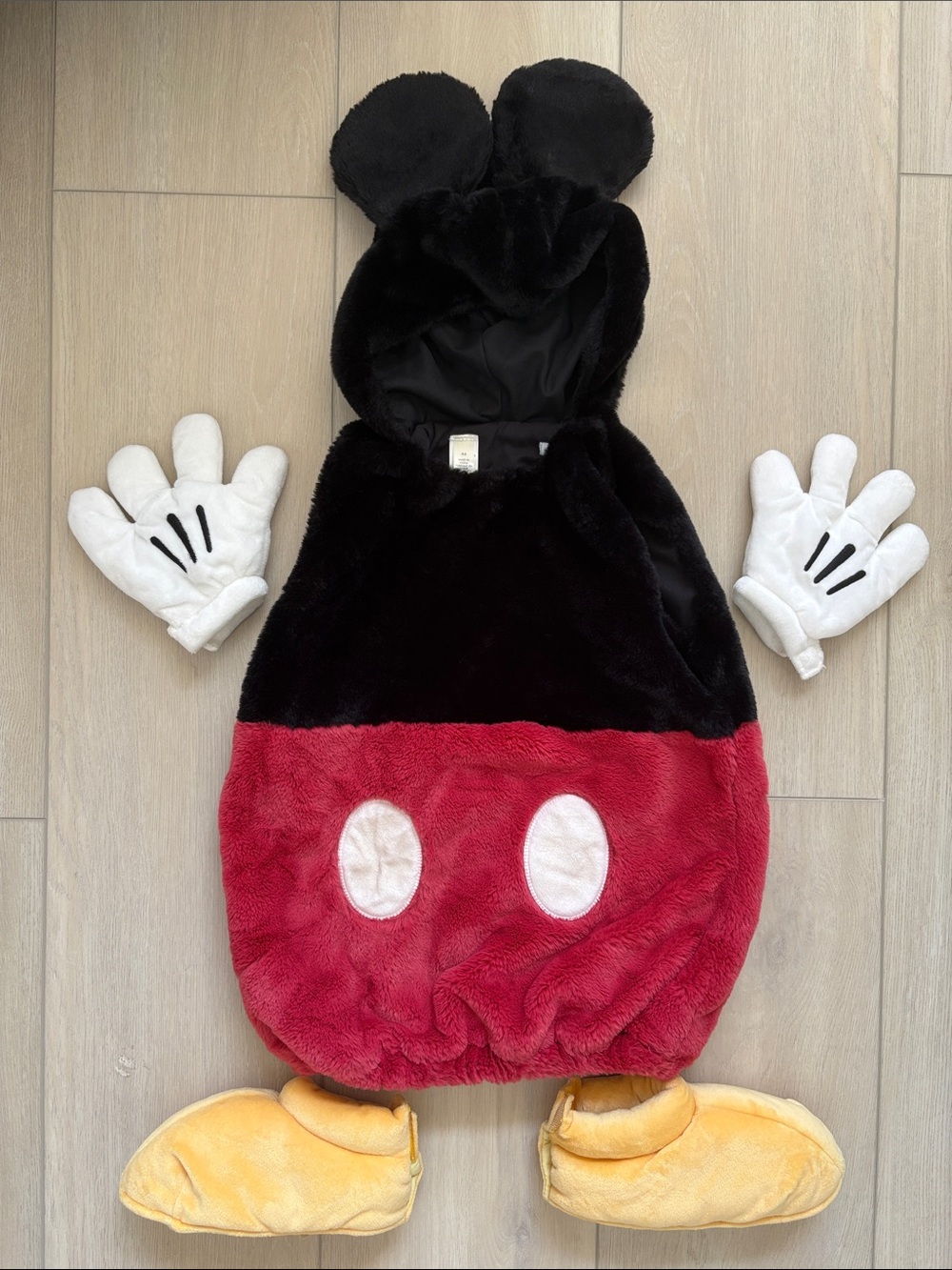 Pottery Barn Kids Mickey Mouse Costume